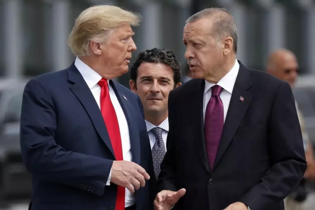 Cumhurbaşkanı Erdoğan: ABD Başkanı seçilen dostum Donald Trump'ı tebrik ediyorum.