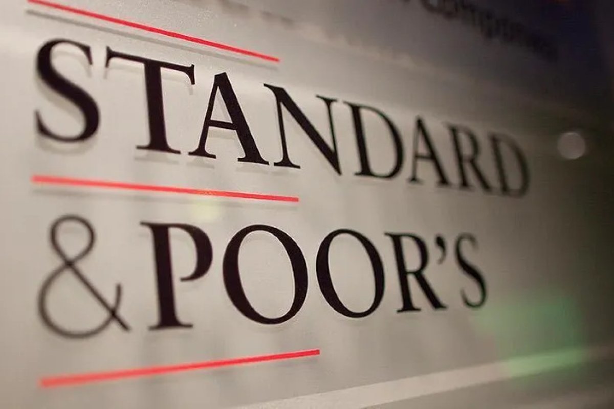 S&P Türkiye'nin kredi notunu yükseltti